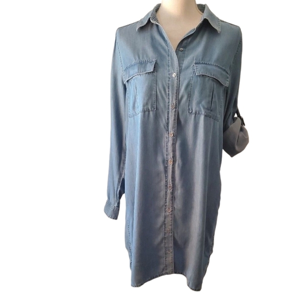 White House Black Market Blue Chambray Long Sleeve Button Down Shirt Size 10 - Picture 2 of 9